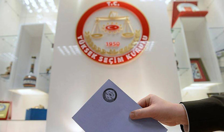 Siyasi partilerin aday listelerini sunma süresi 17.00 itibariyle bitti…