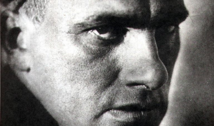 Vladimir Vladimiroviç Mayakovski’yi 94. ölüm yıldönümünde anıyoruz…